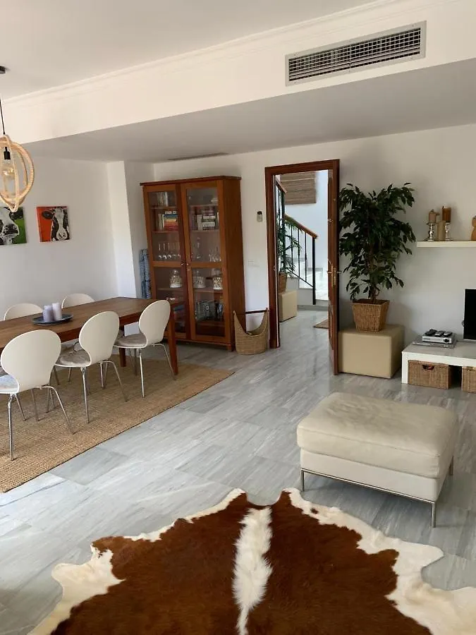 Casa Los Olivos Malaga 0*,